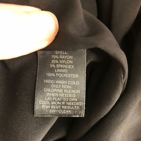 WHITE HOUSE BLACK MARKET Black Pencil Skirt Sz 4 - Picture 4 of 7